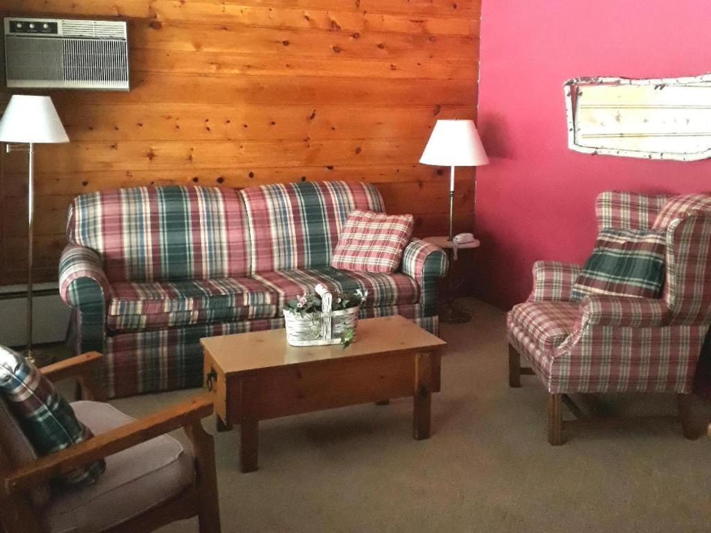 Birchwood Inn Harbor Springs Exterior foto